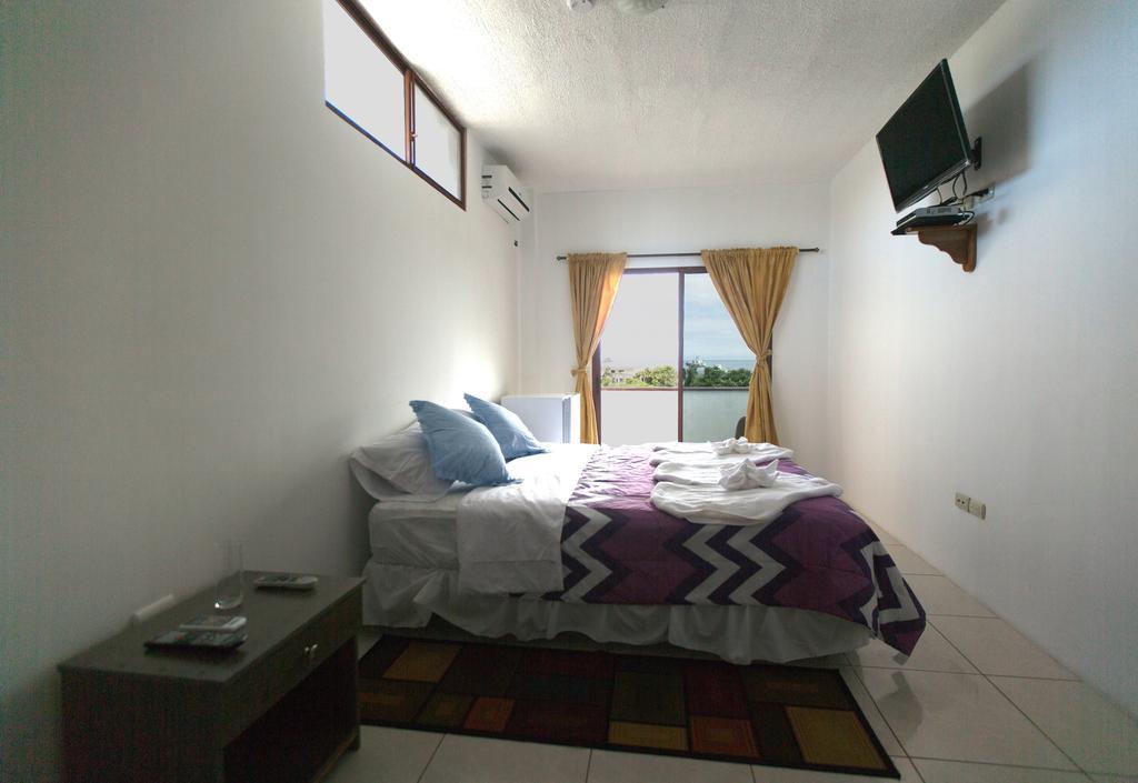 Guest house Tongo Reef